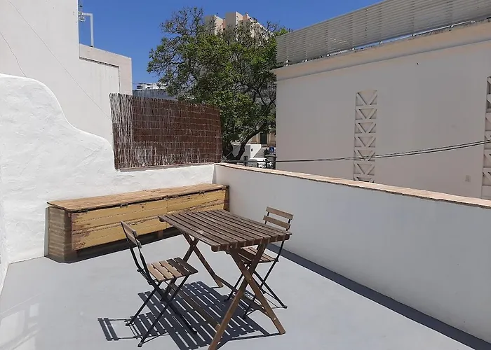 Traditional House In Historical Center Of Faro